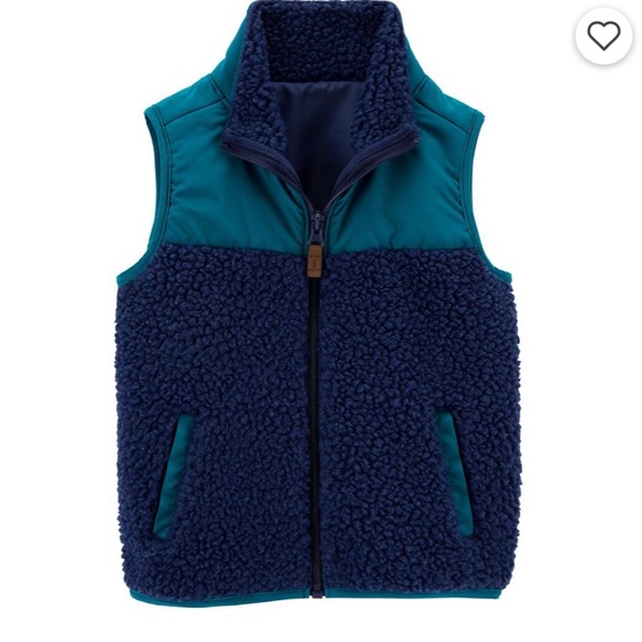 Boys zip up Sherpa vest. - Picture 1 of 2